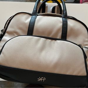 Freshly Picked Marseille Pump Bag